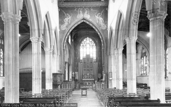 Photo of Sudbury, St Peter's Church Interior c.1960