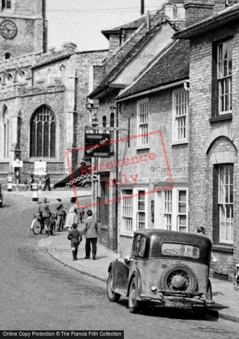 Photo of Sudbury, The Royal Oak c.1950