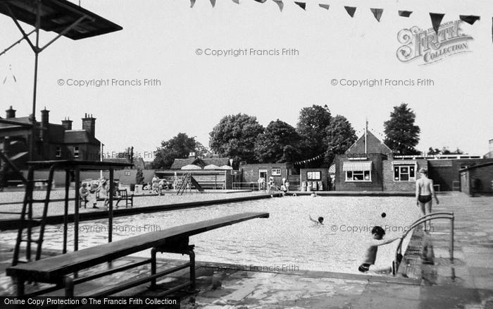 Photo of Sudbury, The Swimming Pool c.1965