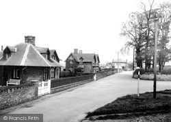 Station Road c.1950, Sully