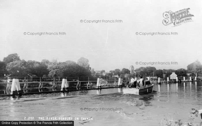 Photo of Sunbury, River Thames c.1955