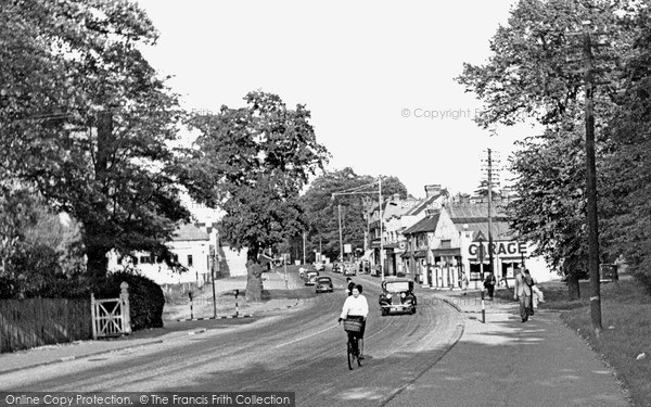 Photo of Sunningdale, London Road c.1955