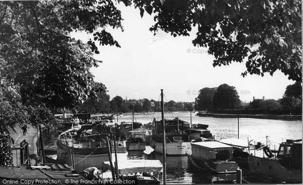 Photo of Surbiton, Queen's Promenade c.1955