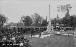 War Memorial 1923, Surbiton