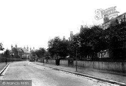 Albion Road 1904, Sutton