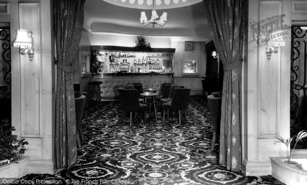 Photo of Sutton Coldfield, Penns Hall Hotel, The Interior c.1965