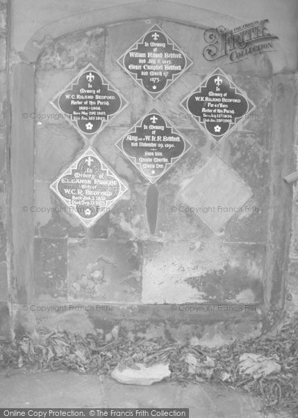 Photo of Sutton Coldfield, Plaques In The Lychgate, Coleshill Street 2005