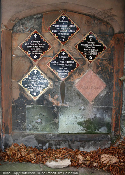 Photo of Sutton Coldfield, Plaques In The Lychgate, Coleshill Street 2005
