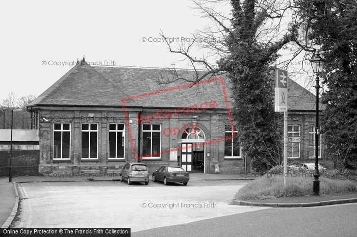 Photo of Sutton Coldfield, Station Entrance 2005