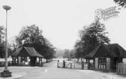 Sutton Park Town Gates c.1965, Sutton Coldfield