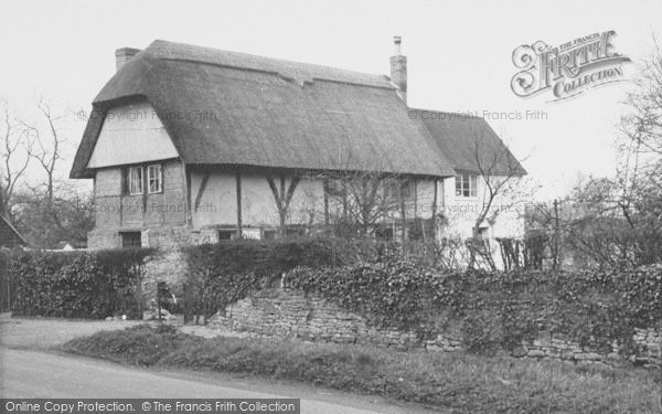 Photo of Sutton Courtenay, Manor Cottage c.1955