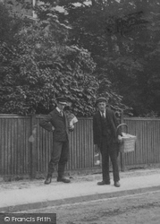 Delivery Boys 1904, Sutton