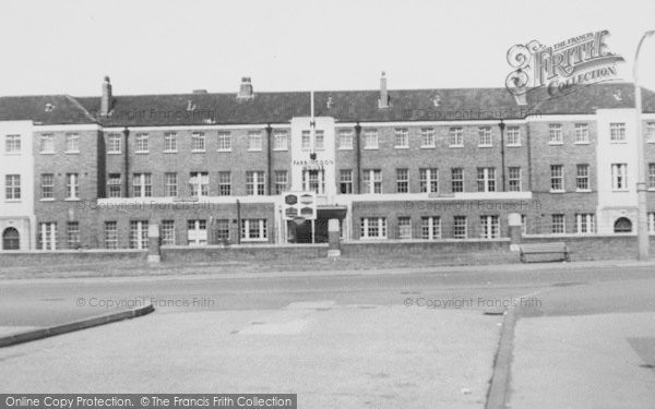 Photo of Sutton, Farringdon House, Stonecot Hill c.1960