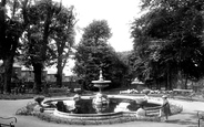 Manor Park 1932, Sutton