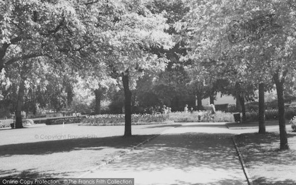 Photo Of Sutton Manor Park C1960 Francis Frith