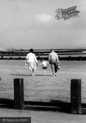Leaving Footprints,  The Beach c.1955, Sutton On Sea
