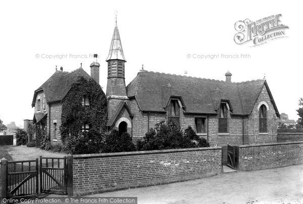 Photo of Sutton On Trent, The School 1909