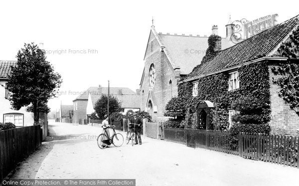 Photo of Sutton On Trent, The Wesleyan Chapel, High Street 1909