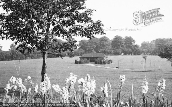 Photo of Sutton, Rosehill Park c.1950