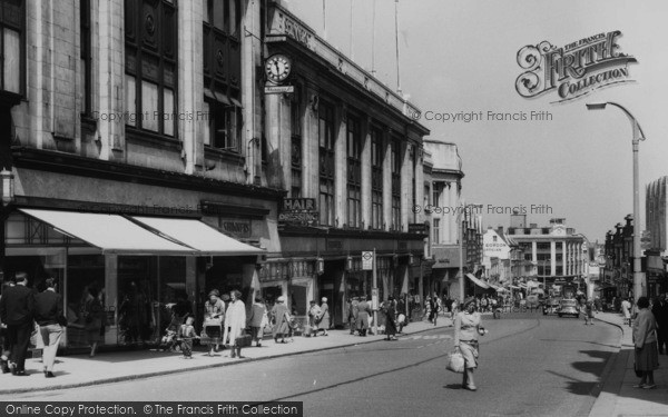 Photo of Sutton, Shinners Department Store, High Street c.1960