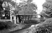 The Footbridge, Angel Hill c.1955, Sutton