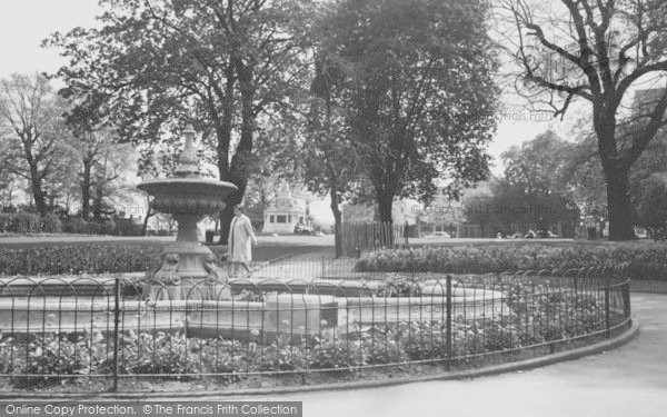 Photo of Sutton, The Park And Fountain c.1960