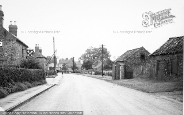Sutton upon Derwent photo