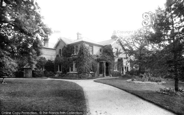 Photo of Sutton, Woodside House School 1898