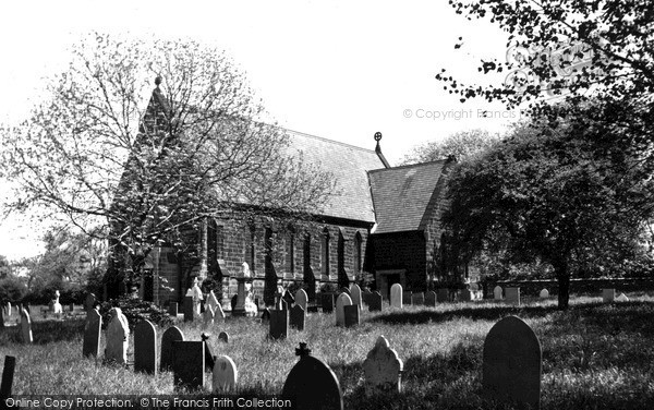 Photo of Swadlincote, Emmanuel Church c.1950