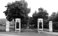 Swadlincote, Park Gates c1955