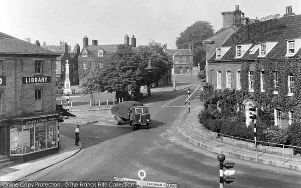 Photo of Swaffham, Market Place c.1939
