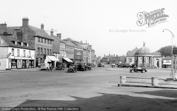 Photo of Swaffham, Market Place c.1939