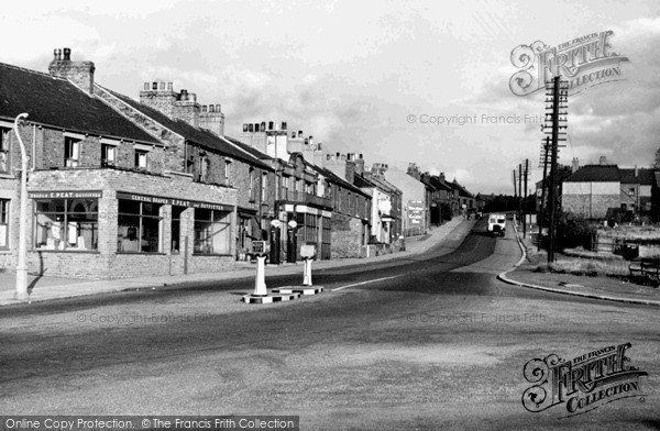 Photo of Swallownest, Worksop Road c.1950