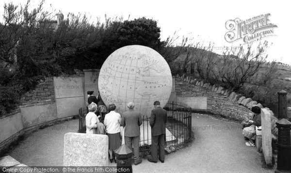 Photo of Swanage, The Globe c.1960