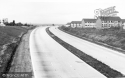 The By-Pass c.1960, Swanley
