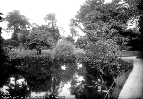 Photo of Swansea, Brynmill Park 1925