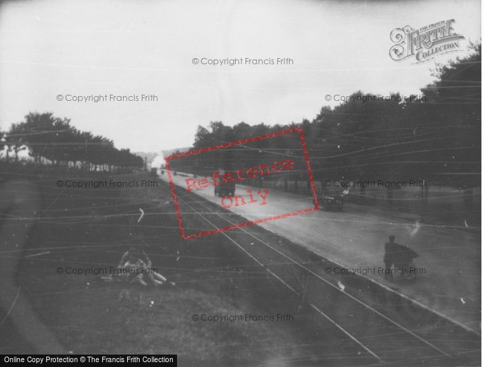 Photo of Swansea, Mumbles Road 1925