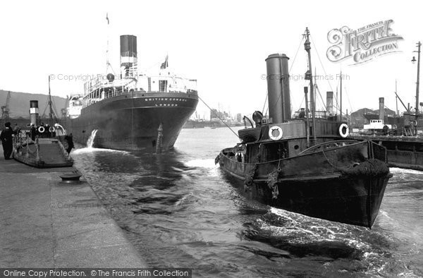 Photo of Swansea, Oil Tanker With Tug, King's Dock 1925