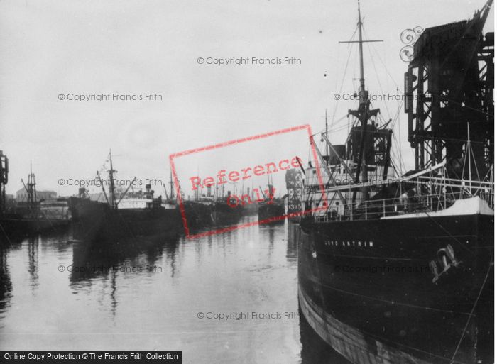 Photo of Swansea, The King's Dock, Looking West 1925
