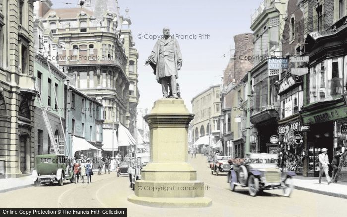 Photo of Swansea, Vivian Statue And Wind Street 1925