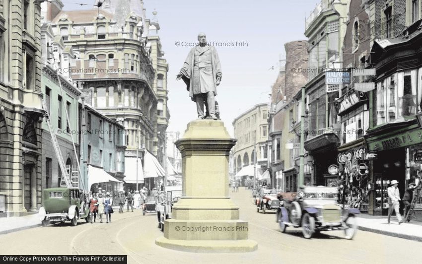 Swansea, Vivian Statue and Wind Street 1925