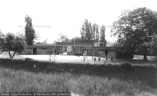 Photo of Swavesey, The Primary School c.1965
