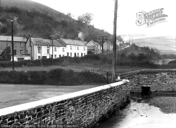 Photo of Swimbridge, The Village c.1950