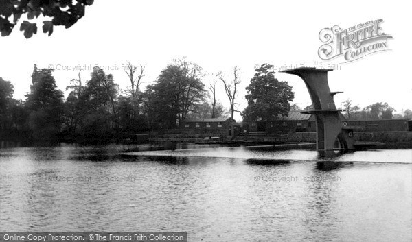 Photo of Swindon, Coate Water c.1955
