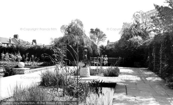 Photo of Swindon, Garden Of Remembrance c.1955