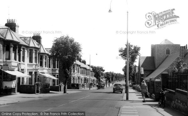 Photo of Swindon, Groundwell Road c.1955