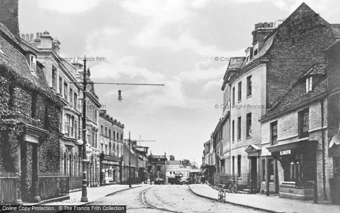 Photo of Swindon, High Street c.1914