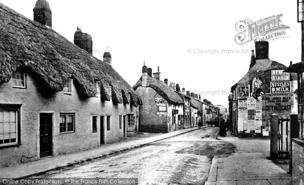Photo of Swindon, Newport Street 1890