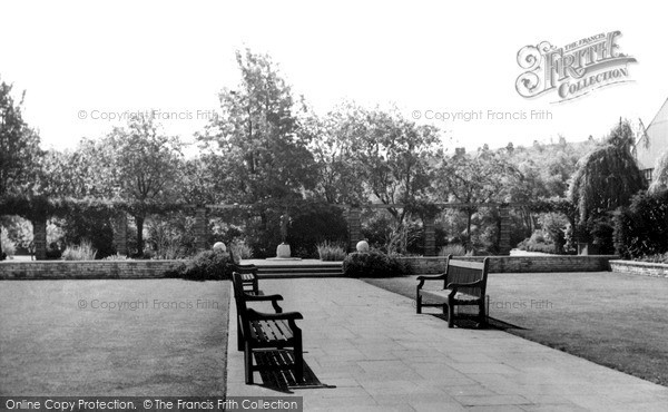 Photo of Swindon, The Garden Of Remembrance c.1955