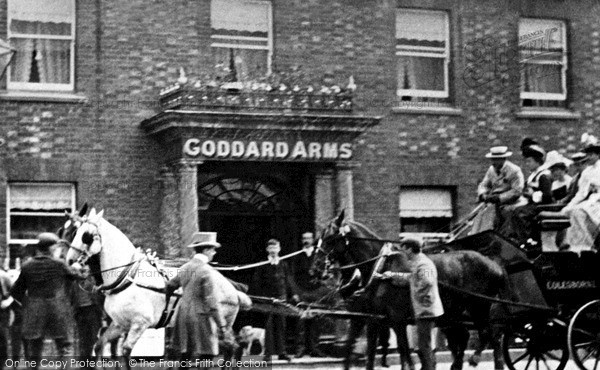 Photo of Swindon, The Goddard Arms 1905